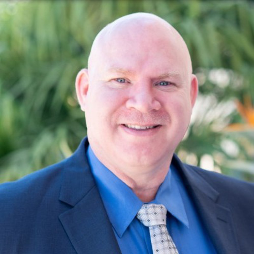 Dennis Barnes (filler)